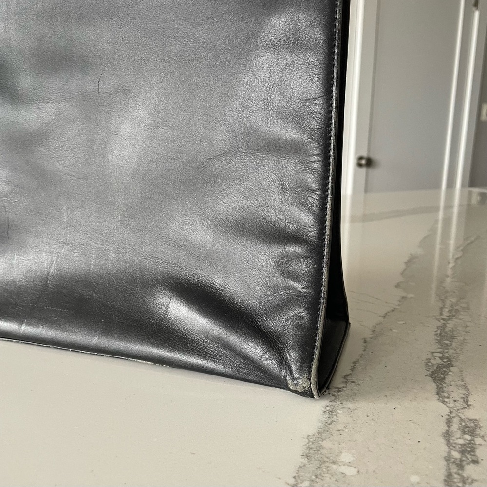 Vintage Kenneth Cole Leather Bag - Picture 10 of 14